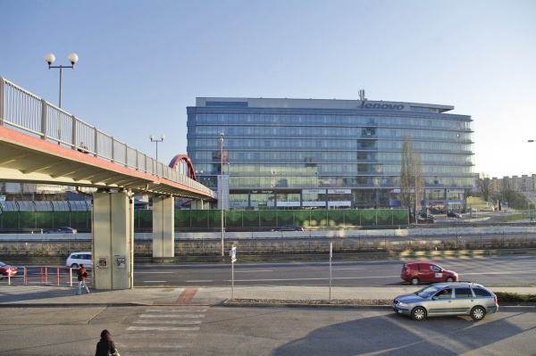 Foot-bridge Digitalpark - Aupark